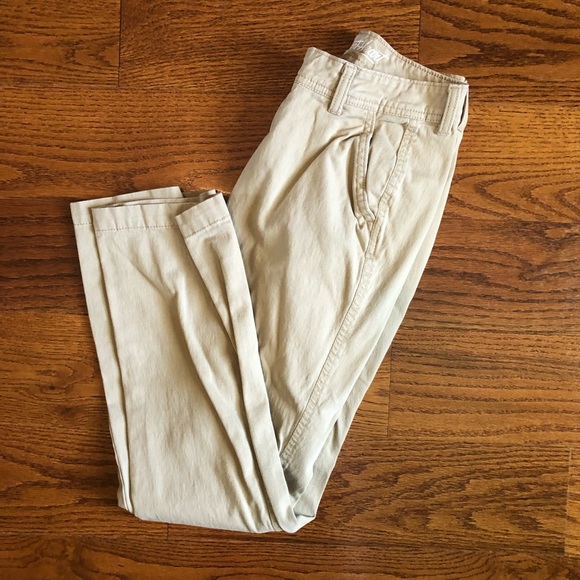 ON Sweetheart Khaki Pants - Picture 3 of 7